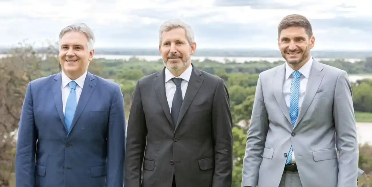 Pullaro, Llaryora y Frigerio de la región centro.