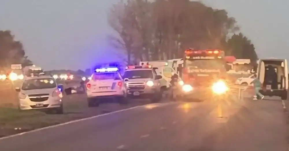 Un accidente en la Ruta 3 dejó como saldo cinco muertos y dos heridos.