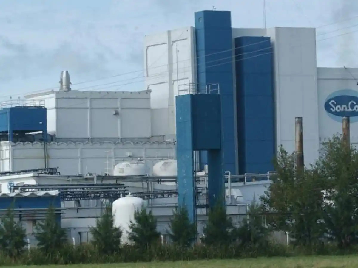 Aprobaron la venta de dos plantas de SanCor a Adecoagro