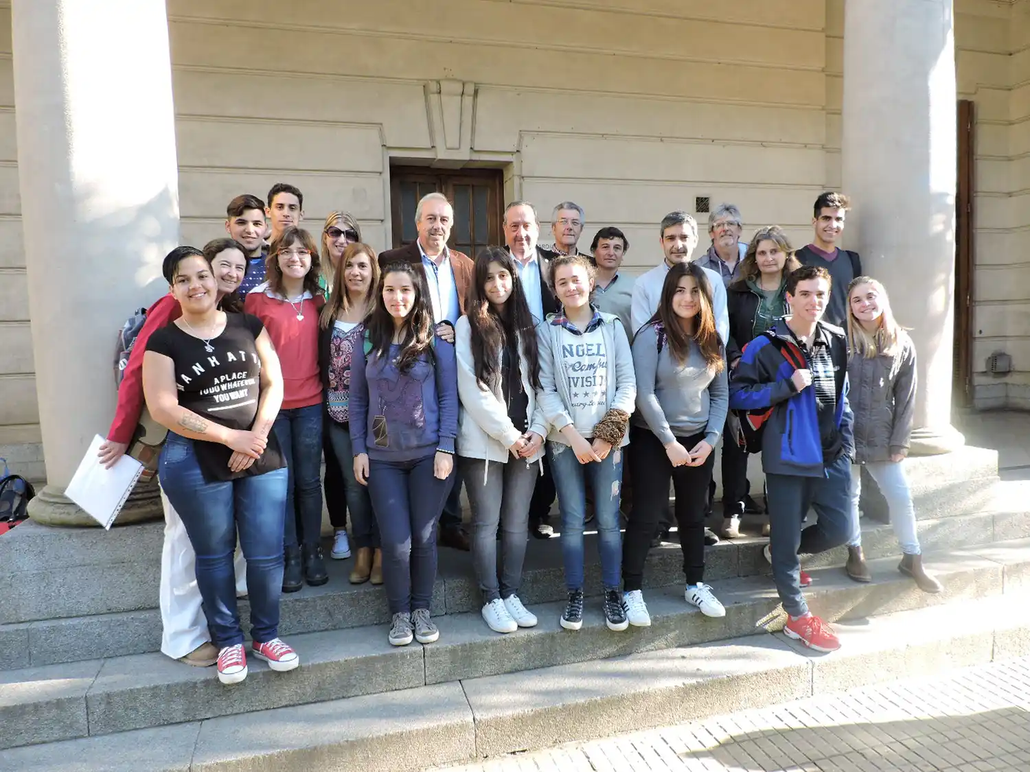 Participantes del concurso "Mercosur en la Escuela" a Mar del Plata