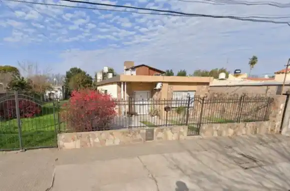 Capitán Bermúdez: hallaron muerta, con golpes y maniatada a una mujer de 82 años