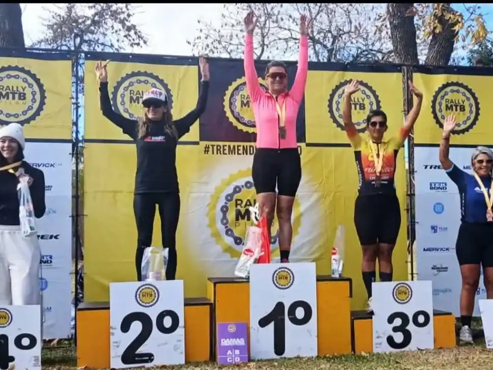 Rosana Belkis Pérez sobresalió en una competencia de MTB en Pilar.