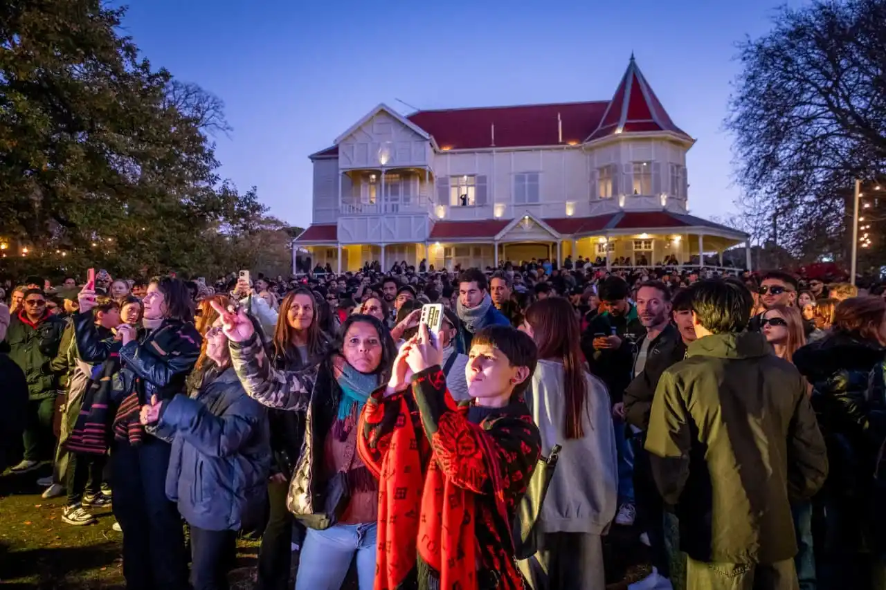 El espacio ofrecerá exposiciones permanentes y temporarias, ciclos musicales, presentaciones literarias y talleres formativos.