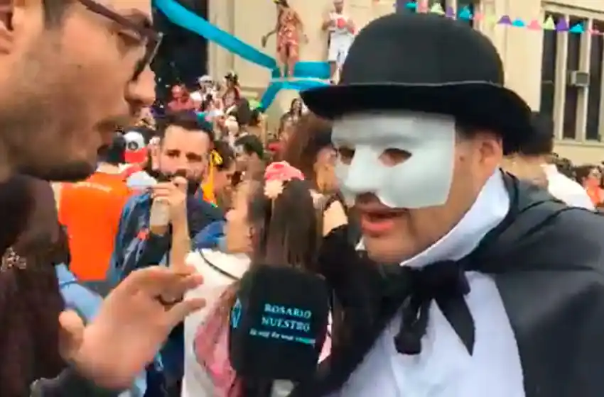 Bajada hay una sola: a puro baile, se realizó este mediodía la tradicional fiesta de Medicina