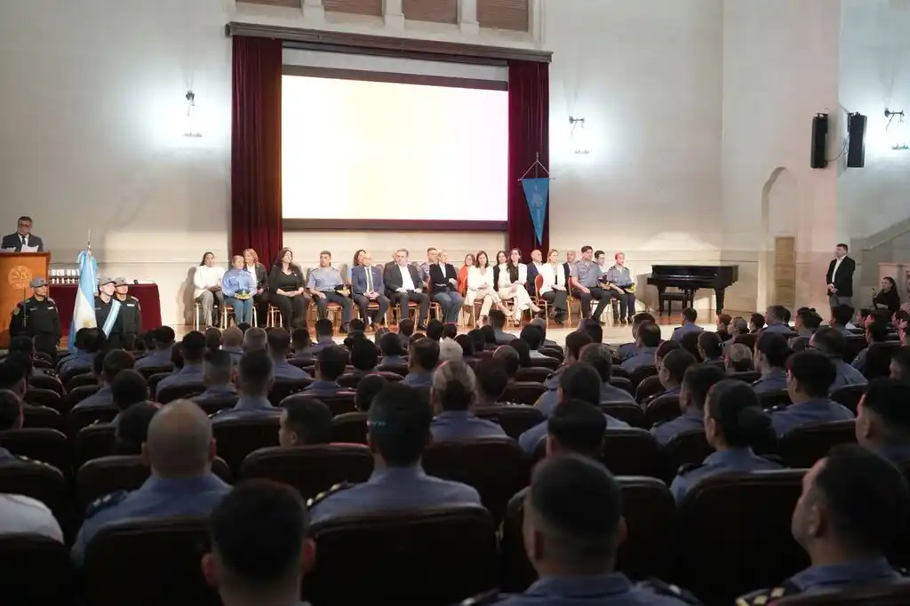 El acto se realizó en el Paraninfo de la UNL