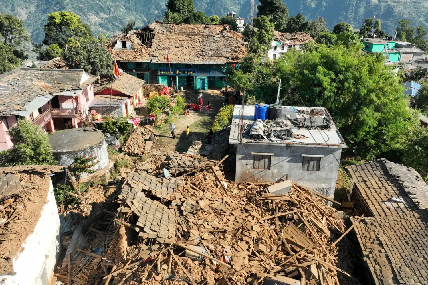 Administración de Maduro ENVÍA SU SOLIDARIDAD a Nepal ante devastador terremoto
