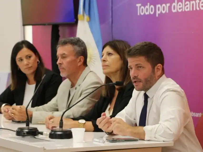 Orciani, Torres, García y Cándido.
