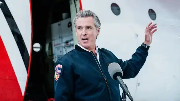 ¡NO HAY DINERO! Gobernador de California propone reducir beneficios médicos para indocumentados