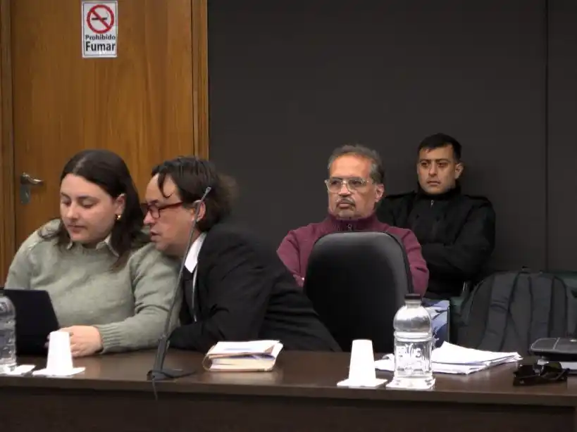 Tagliabué fue acusado de los delitos de trata de personas agravada —por el ejercicio ilegal de la medicina—, violación a la ley de fauna, y maltrato animal.