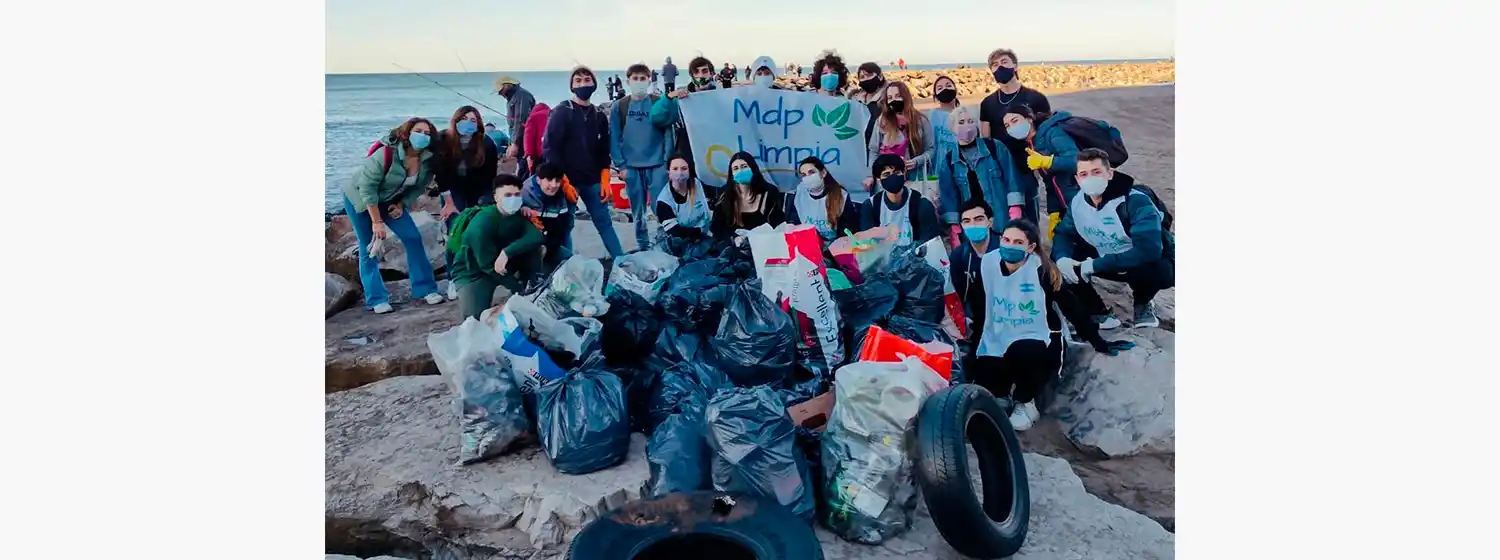 Mdp Limpia: la esperanza de que las playas marplatenses no sean basura 