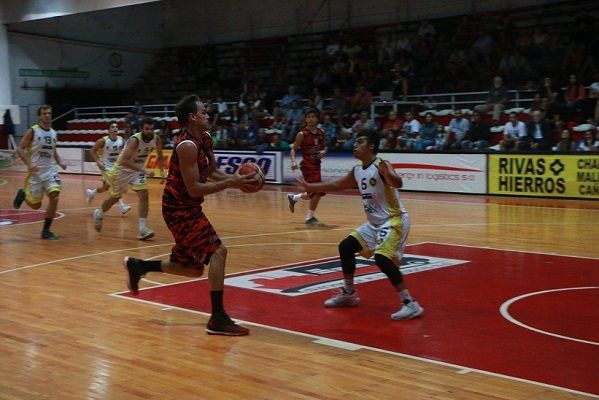 Torneo Federal: Central visita a Capuchinos de Concordia   