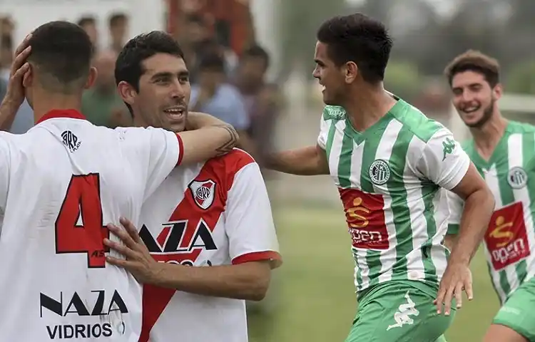 Fútbol local: River y Kimberley, por la gloria