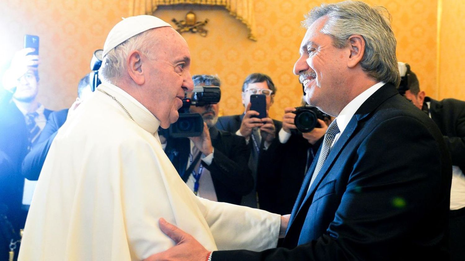 El Papa Francisco recibirá a Alberto Fernández en Roma en uno de sus últimos viajes oficiales