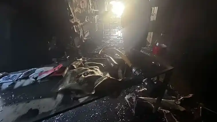 incendio anfibia - 1