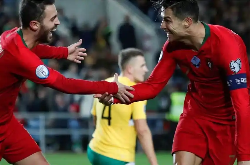 Cristiano se despachó con un hat-trick ante Lituania y Portugal quedó a un paso de la clasificación