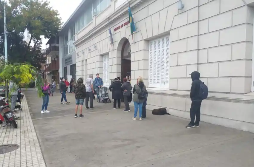 Suspendida la vacunación para adultos mayores