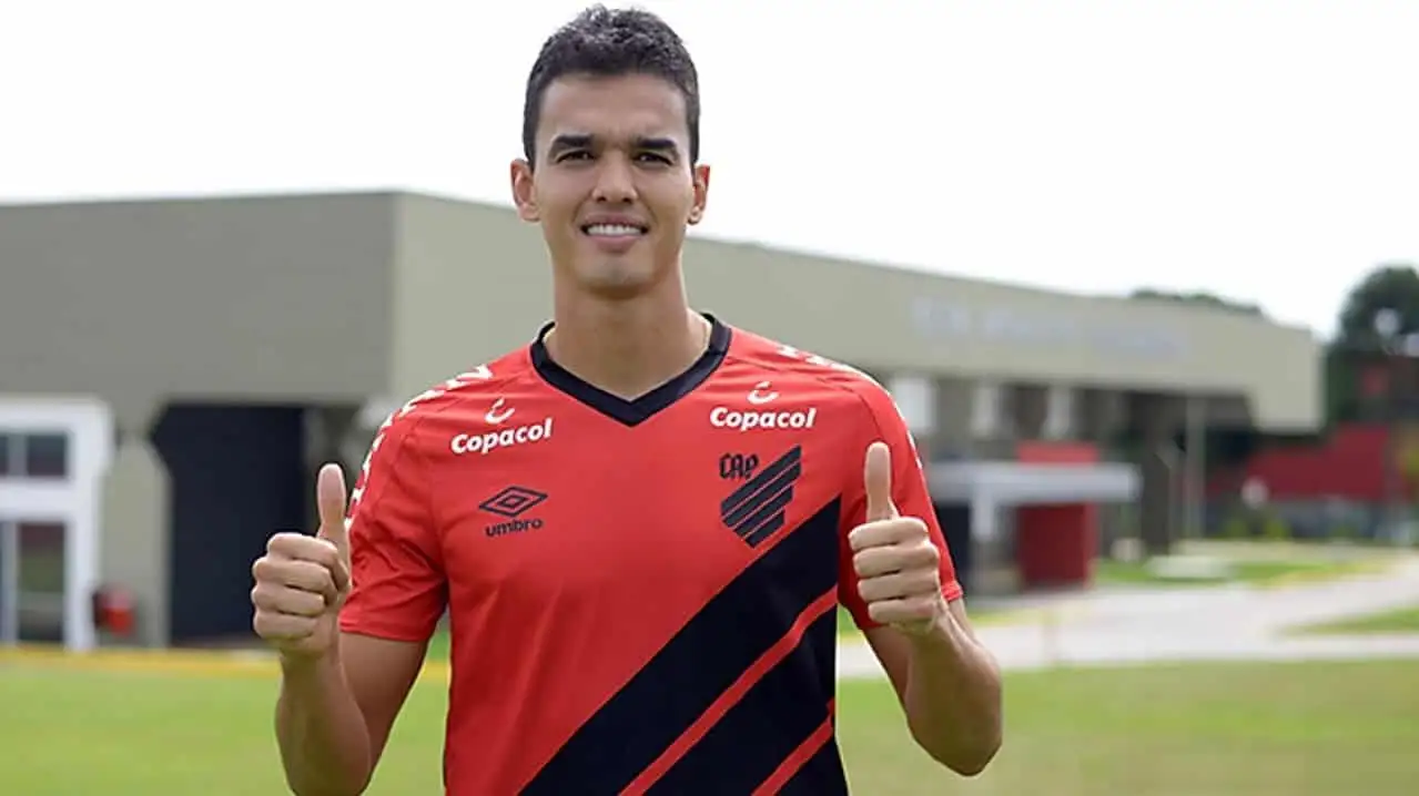 Independiente sumó a Felipe Aguilar y va por Isla