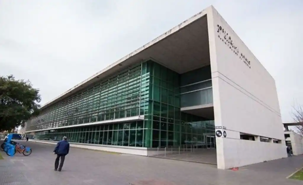 Balearon en la cara a un joven en la zona oeste de Rosario