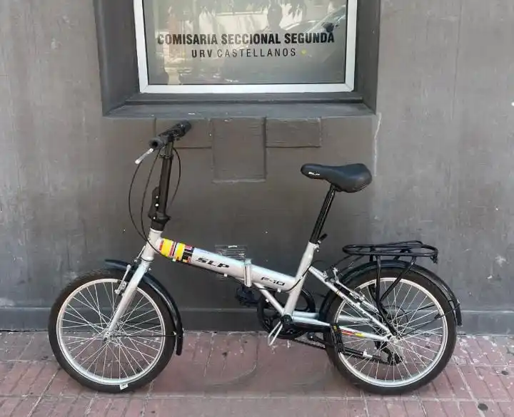 vendieron varias herramientas que habían robado, pero pudieron localizarlas - 1