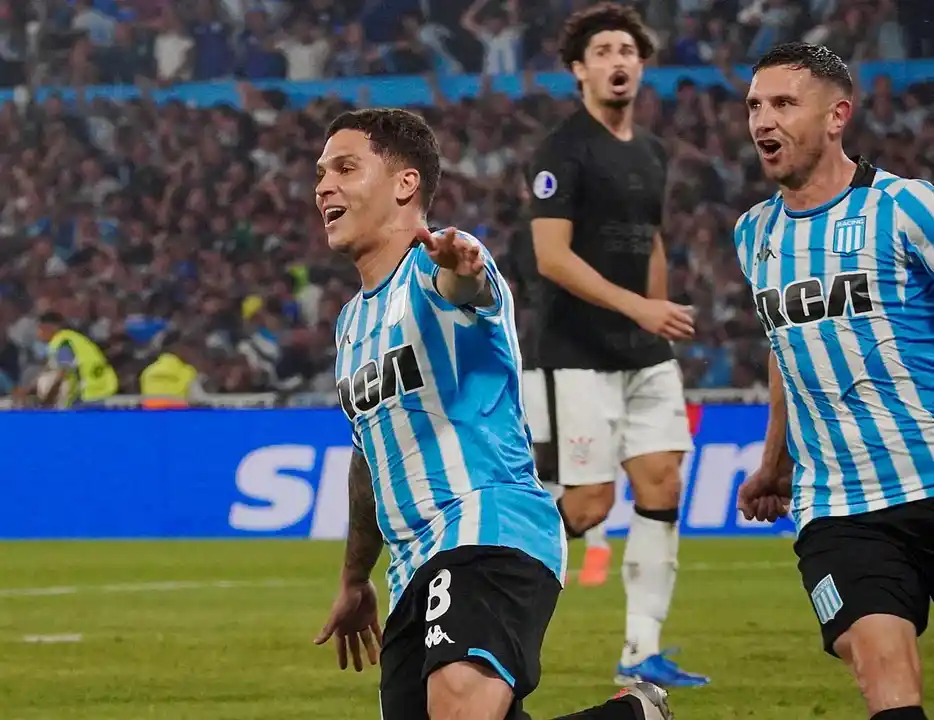 Racing buscará volver a coronarse como campeón de un título internacional.