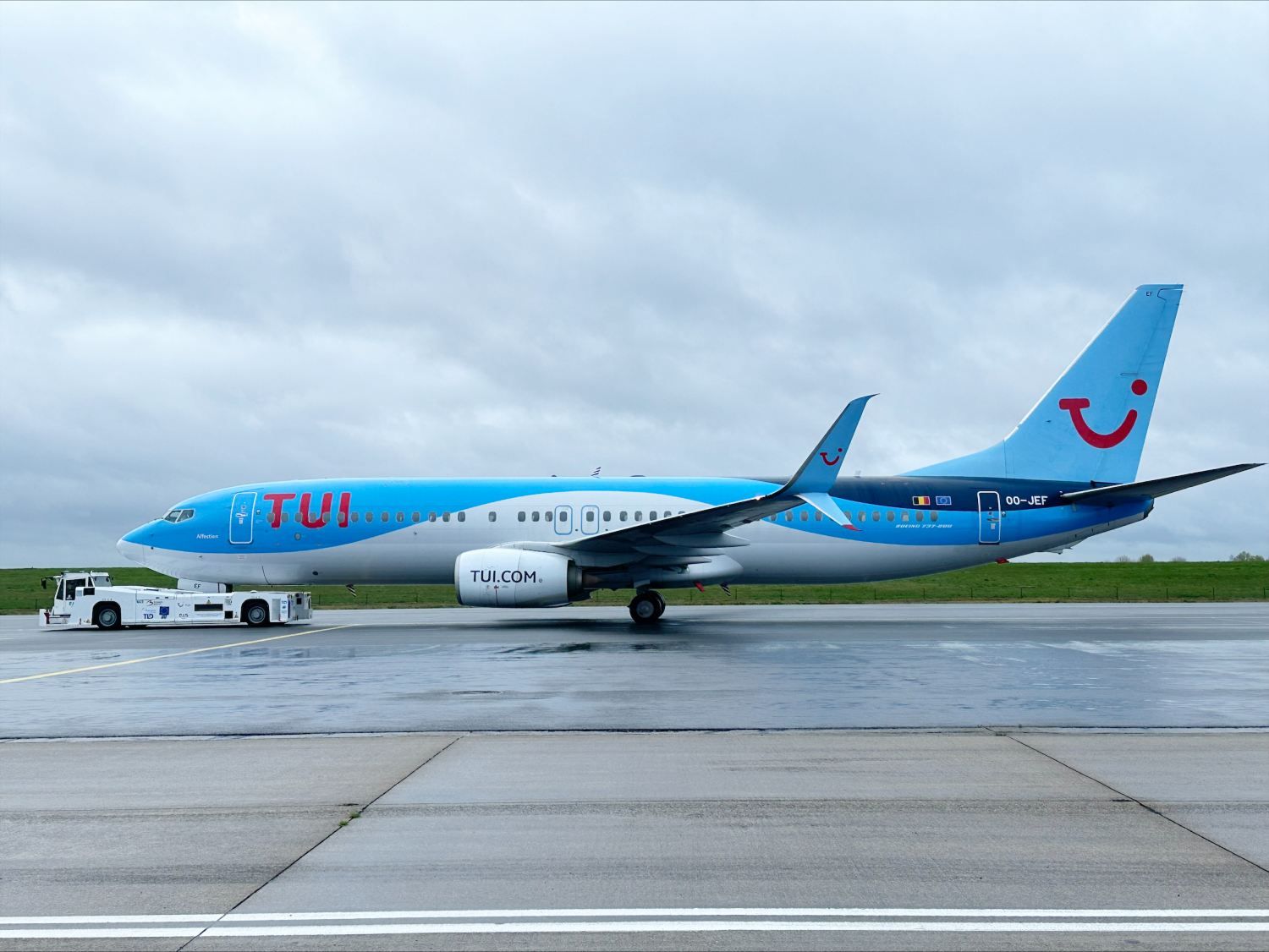 Green taxiing: Brussels Airport tests semi-autonomous Taxibot