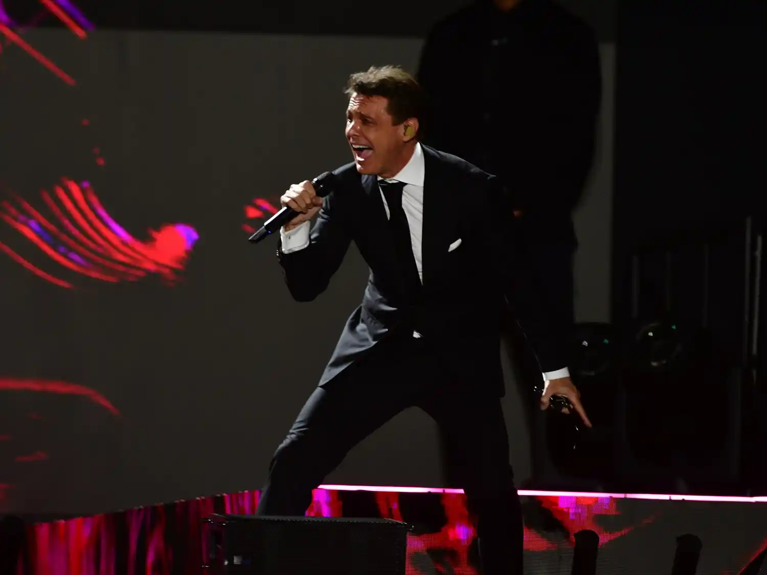 Luis Miguel.