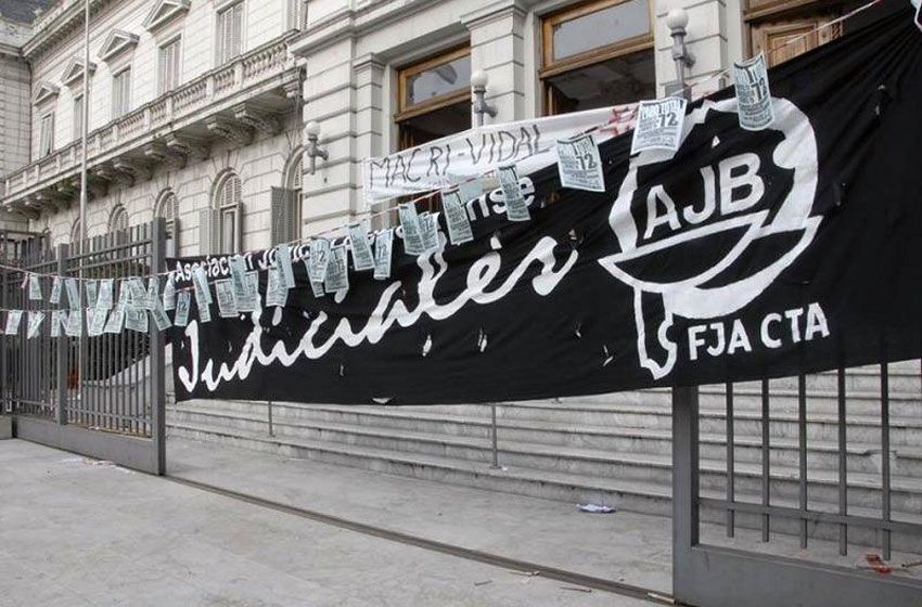 Un fallo judicial ordena ajustar salarios judiciales por inflación