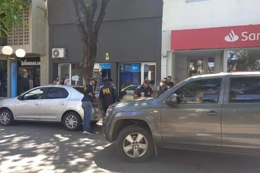 Fue rescatada una joven santafesina raptada por su pareja: estaba en Casilda