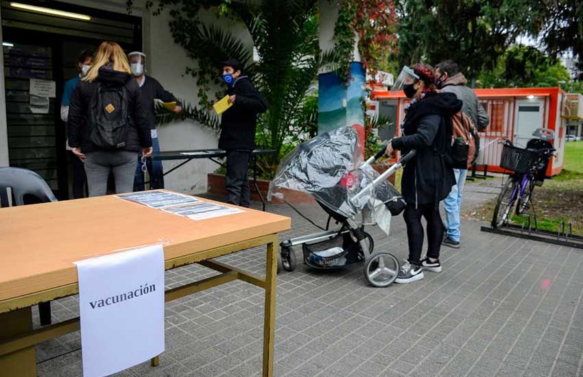 Rosario sumó 512 nuevos contagios de coronavirus y registró 25 muertes
