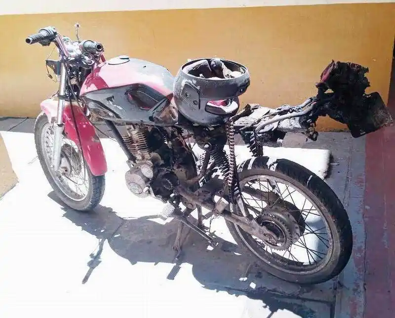 Un motociclista, gravemente 
herido tras ser atropellado