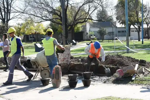Hacemos Plaza: avanzan los trabajos en el barrio Martín Fierro