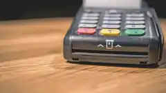 Los bancos empezarán a acreditar en cuenta este viernes los montos de "Compre sin IVA"