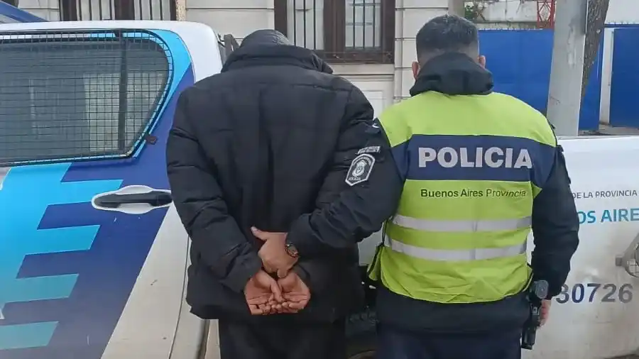 El hombre fue detenido