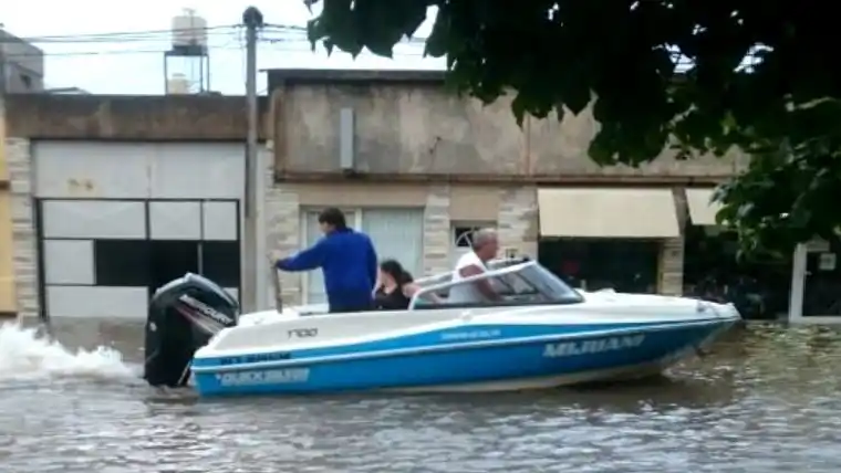 Cientos de evacuados en el sur provincial