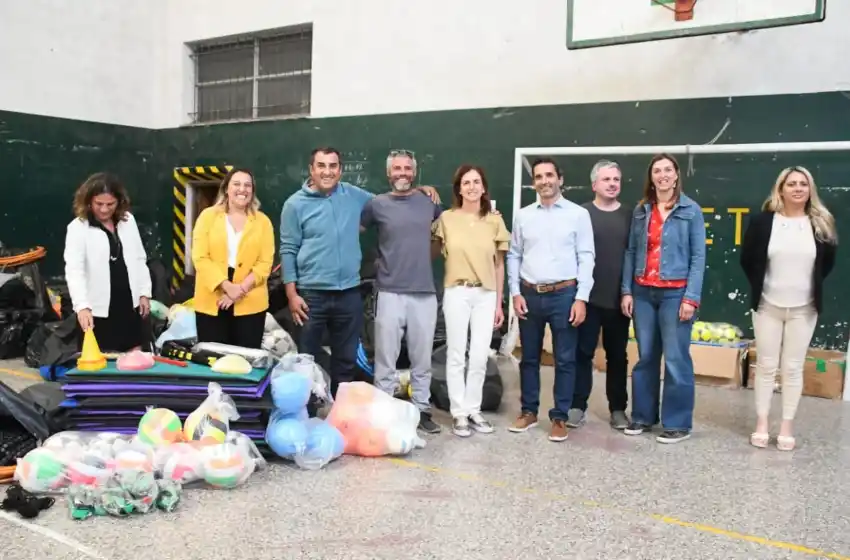 Invierten $30 millones en materiales deportivos para escuelas de Mar del Plata