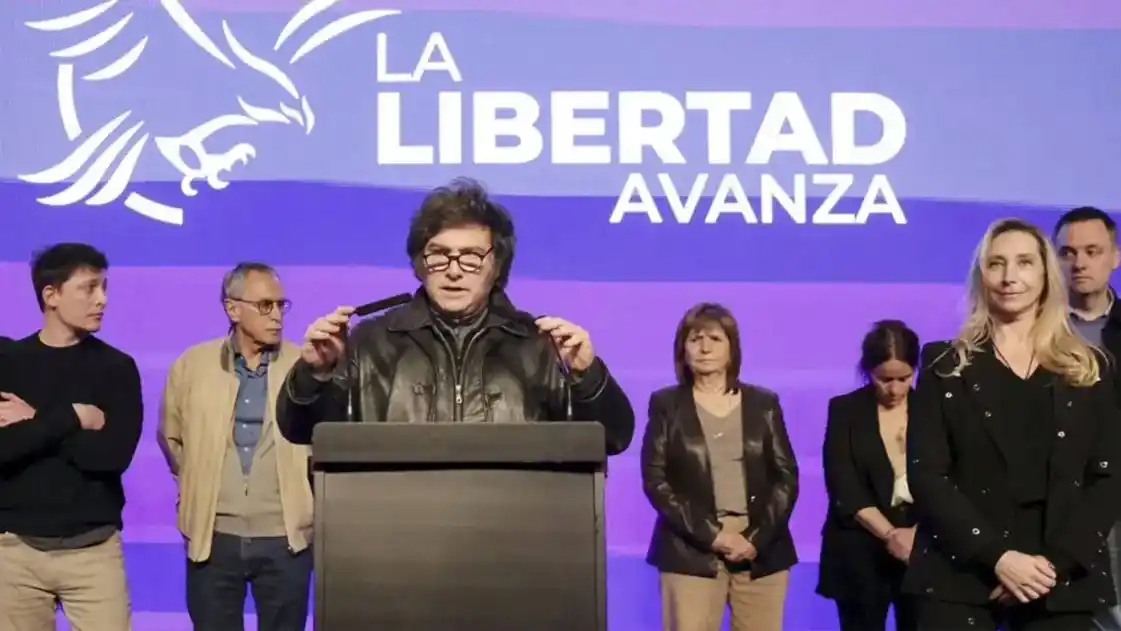 El Gobierno anunció que 2025 cerró con superávit fiscal