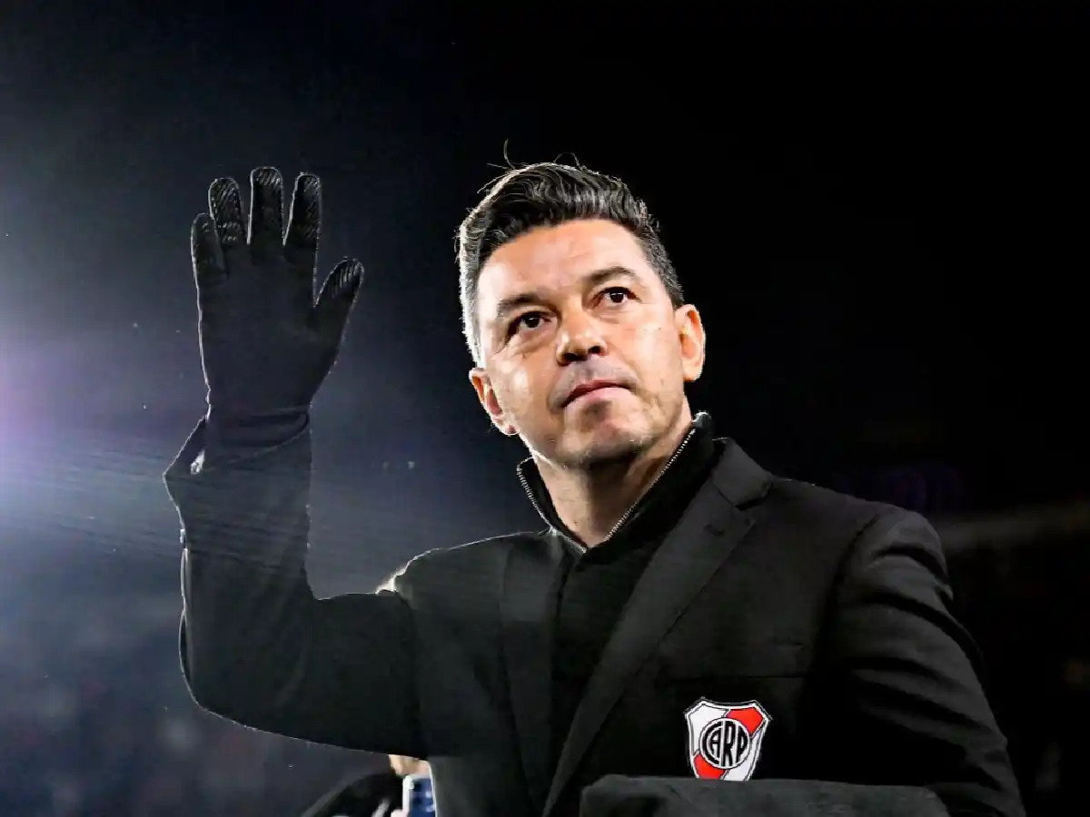 Gallardo rearma el equipo para el domingo