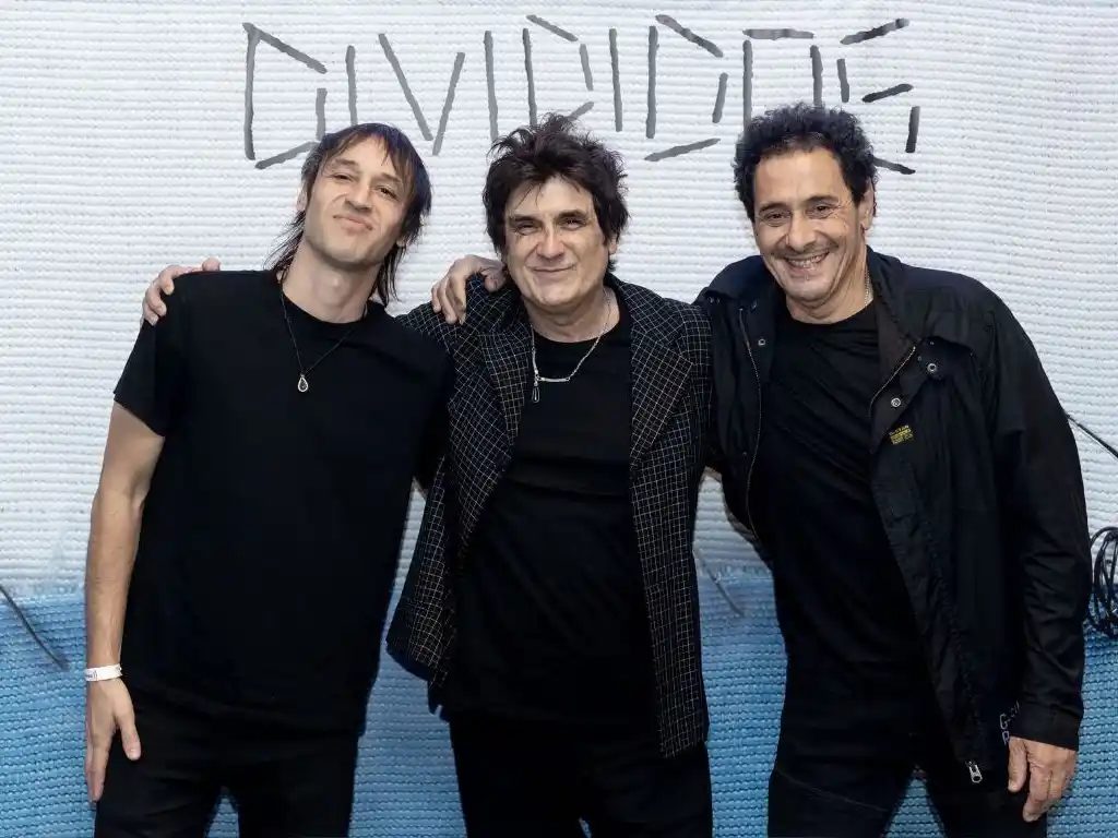 Divididos presentó su nuevo disco.
