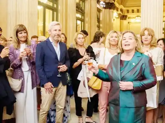 El dictamen de los diputados oficialistas para salvar a la vocal del STJ Susana Medina del juicio político