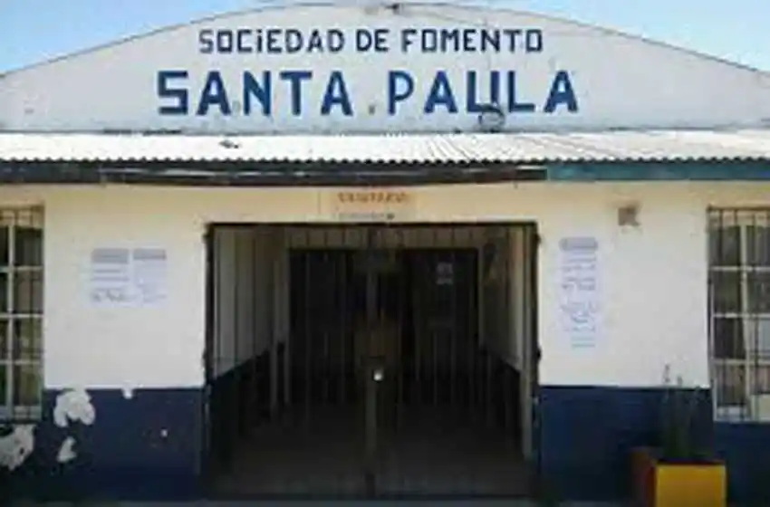Denuncian que intentaron ocupar la sociedad de fomento de Santa Paula