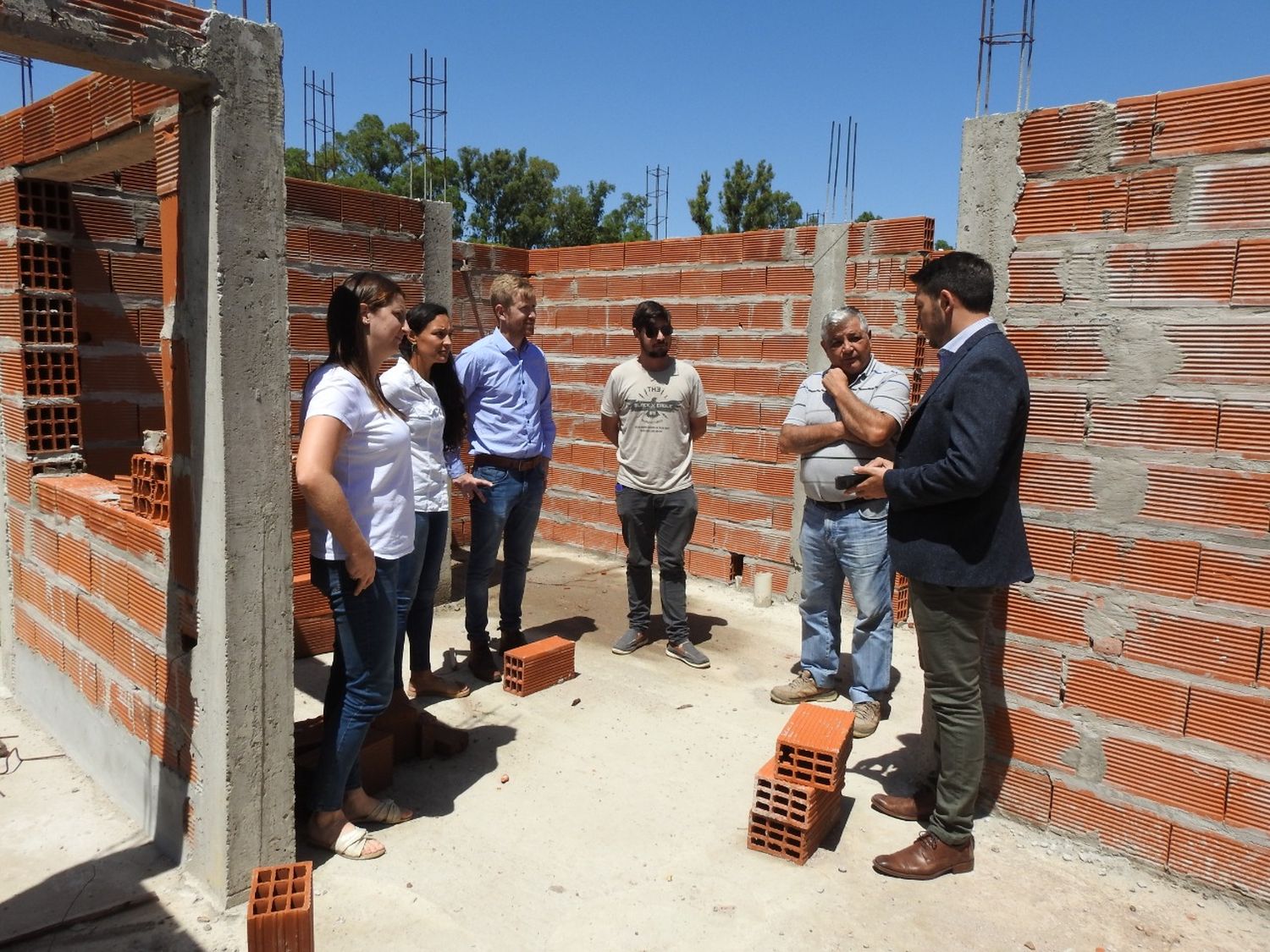 El Intendente de Aldea San Antonio recorrió las obras de las viviendas