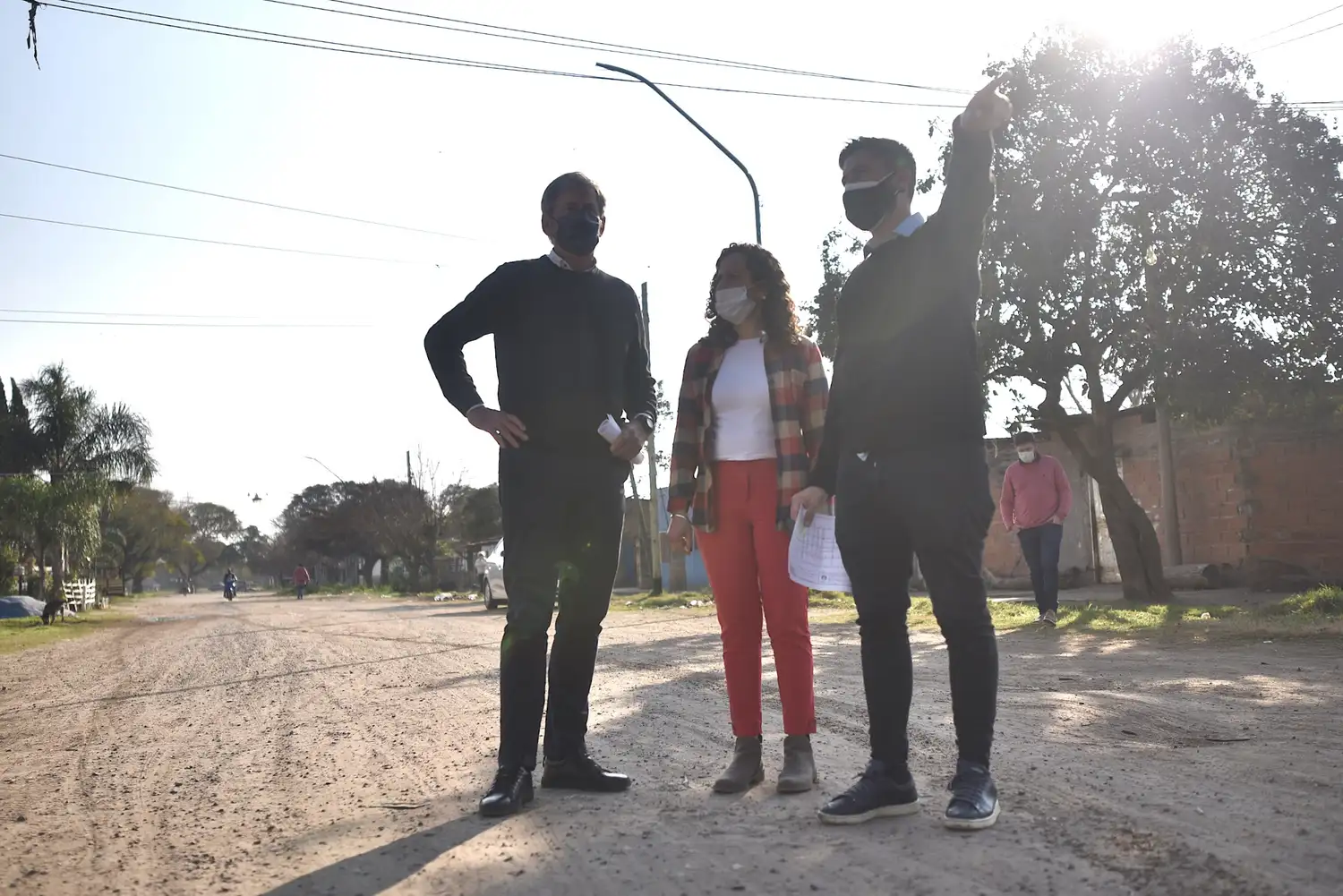 Avanza el programa “Santa Fe se Ilumina” en barrios del Noroeste