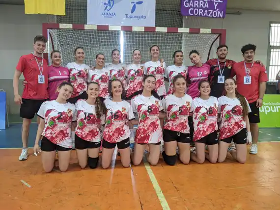Defensa debutó con victorias en Mendoza