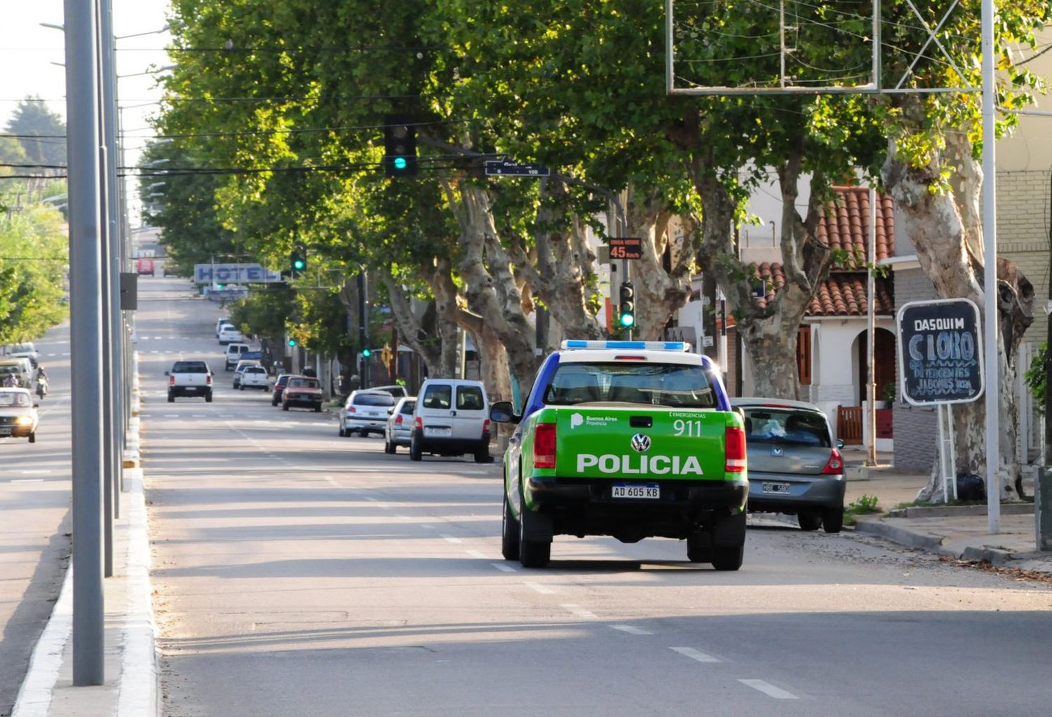 Robaron ocho mil dólares a una mujer mayor en otro “cuento del tío”