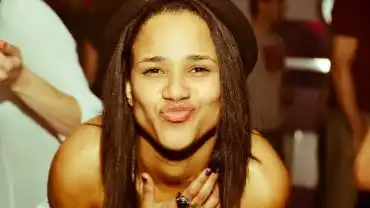 Zahina Rojas, sin filtro: "Nueve de cada diez actores consumen drogas"