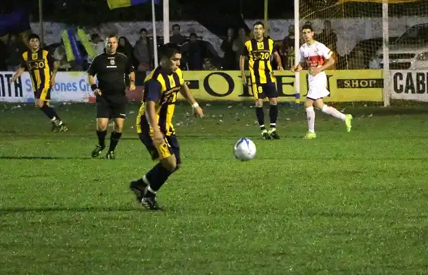 Federal C: Juventud Urdinarrain recibe a Salto Grande