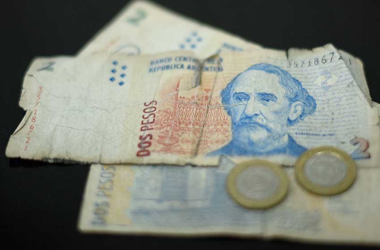 En dos meses pierde validez el billete de dos pesos