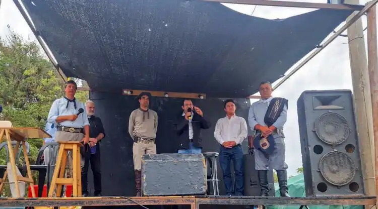 Fiesta tradicionalista. El intendente Marini estuvo en la inauguración