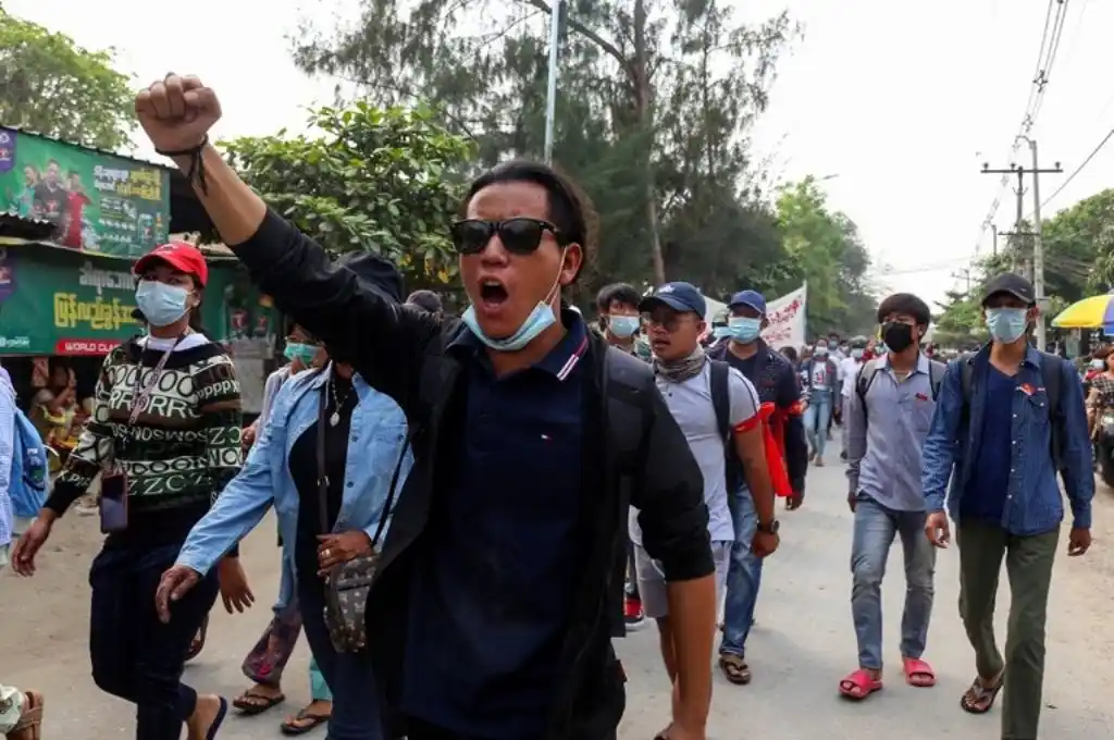 La junta militar de Myanmar anunció un alto al fuego con las guerrillas