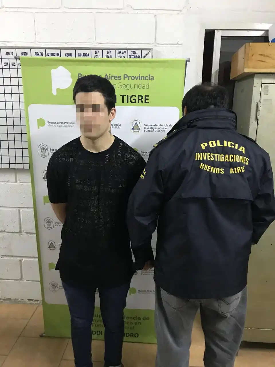Tigre: Lo buscaban por vender éxtasis con la cara de Bob Esponja y fue detenido en un country